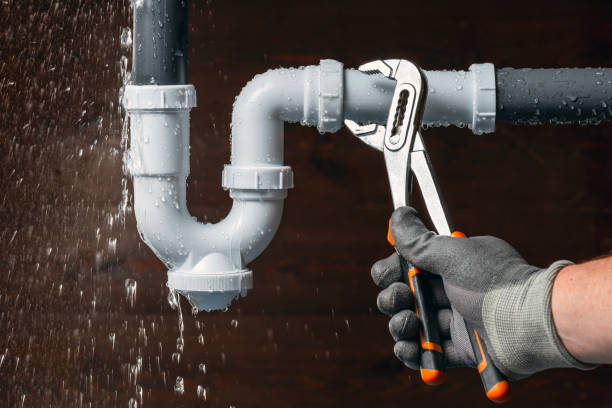 Professional Drain Cleaning technician working in Washington Grove, MD